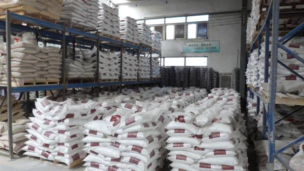 熱熔標(biāo)線涂料多少錢(qián)一噸 熱熔標(biāo)線涂料多少錢(qián)一噸