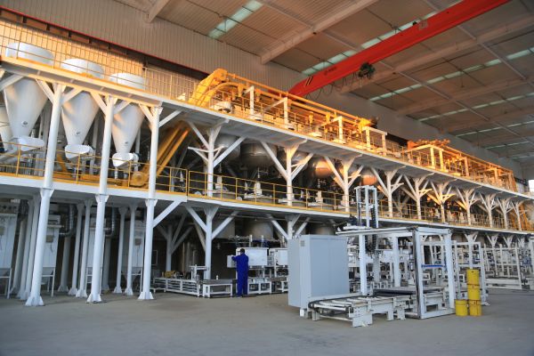 天途標(biāo)線涂料生產(chǎn)線 天途標(biāo)線涂料生產(chǎn)線